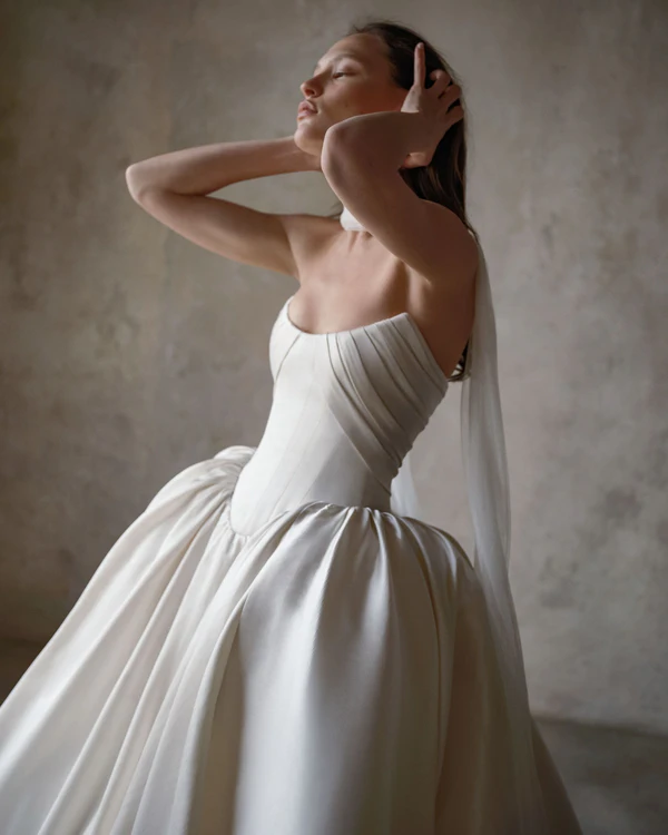 Introducing Noy Eliyahu’s 2027 Bridal Collection “Amour Éternel”