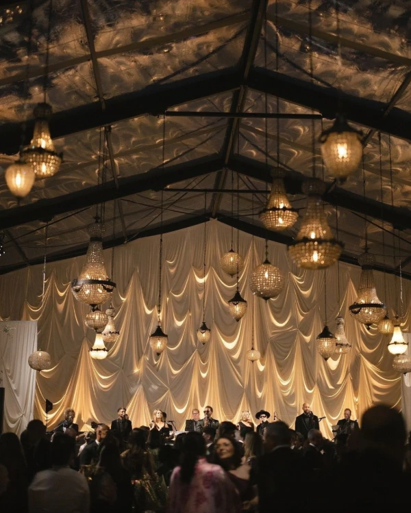 10 Must-Have Wedding Reception Photos, According to Top Photographers — photo 1