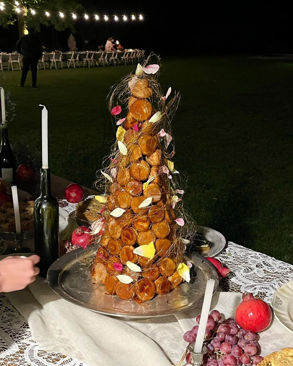 Trend: Croquembouche Wedding Desserts