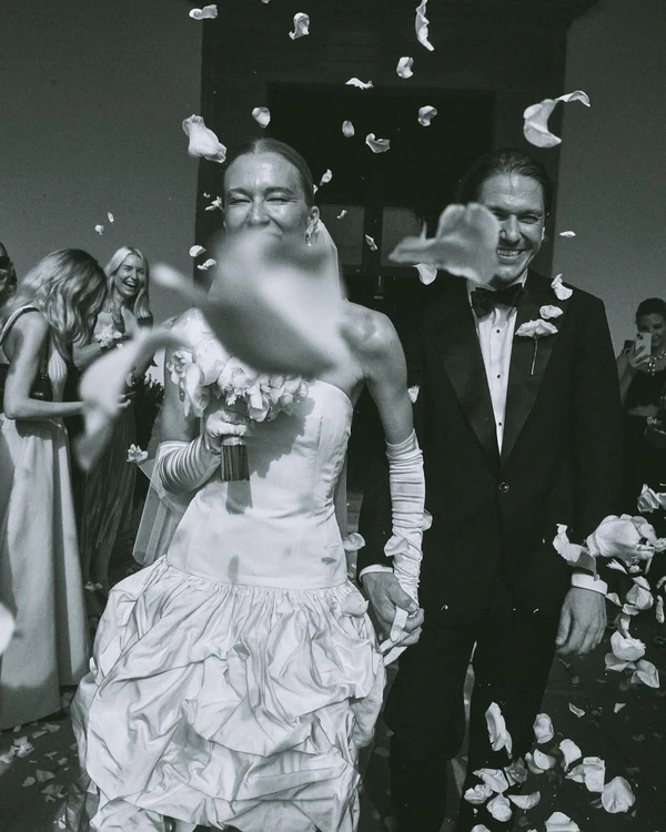 The Top Wedding Photography Trends for 2025 According to Pinterest — photo 1