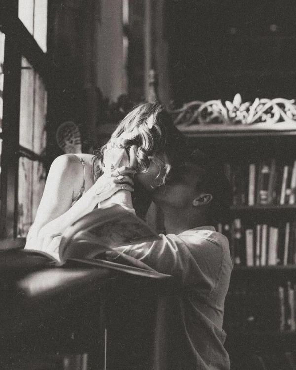 Couples Journaling Is Everywhere Right Now: What It Is, How to Do It, and Why Everyone's Trying It