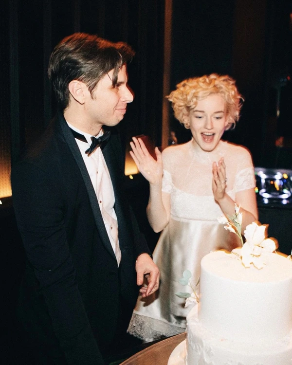 How "Inventing Anna" Star Got Married