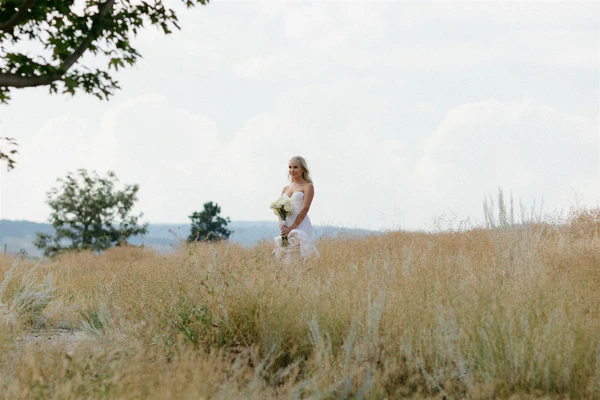 Micro-Wedding in the Middle of Nowhere