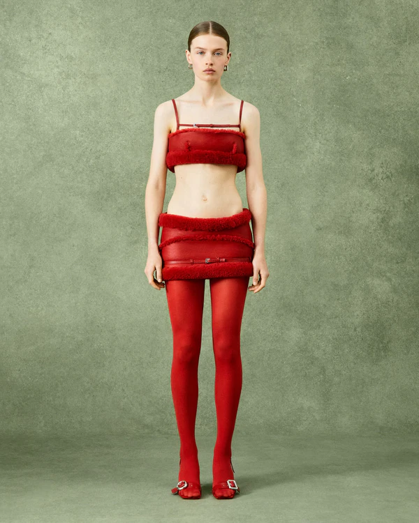 What Colors to Wear on New Year's Eve 2024?