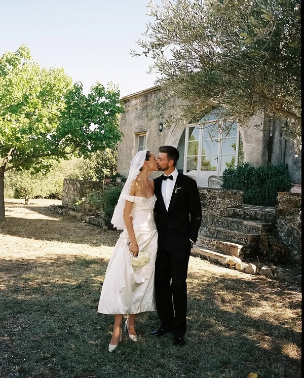 9 Months Until 'I Do'? Here's Your Ultimate Wedding Planning Checklist