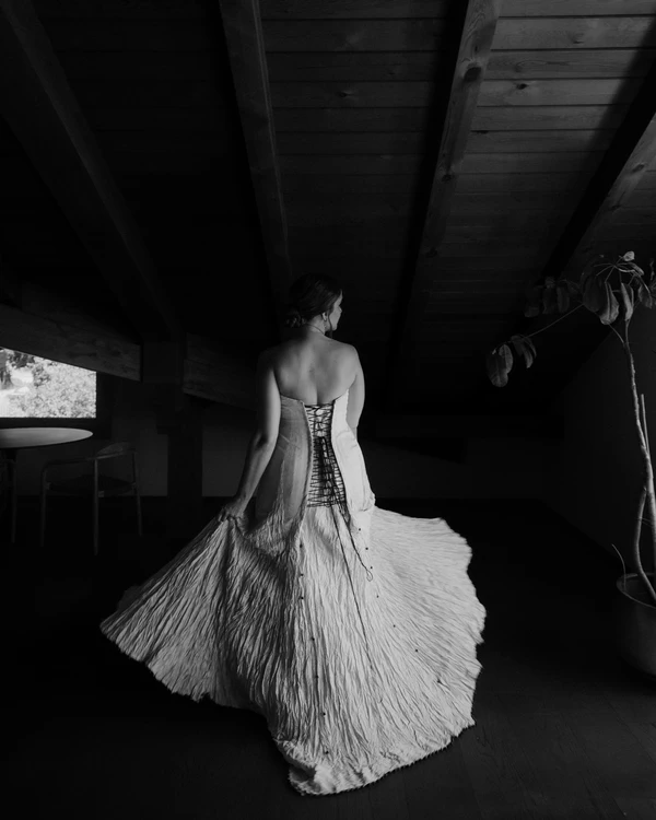 A Playful & Artistic Rural Wedding in Countryside of Madrid