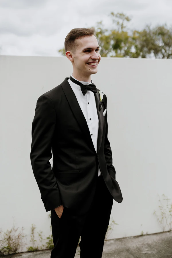 Real Wedding: Ellie & Alex