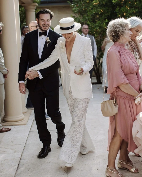 15 Best Wedding Photographers in Australia
