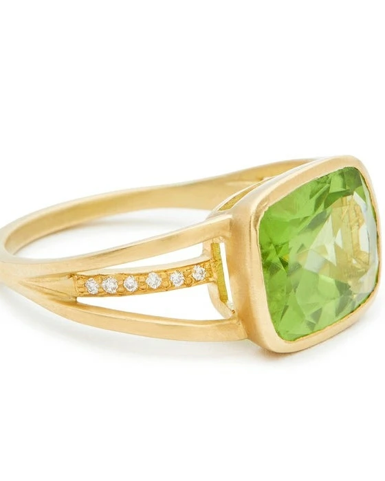 Light Green Engagement Rings