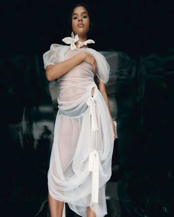 Trend: Naked Wedding Dresses