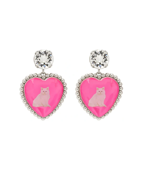 Barbie-Inspired Bachelorette Party: Attire & Accessories for a Fun Celebration