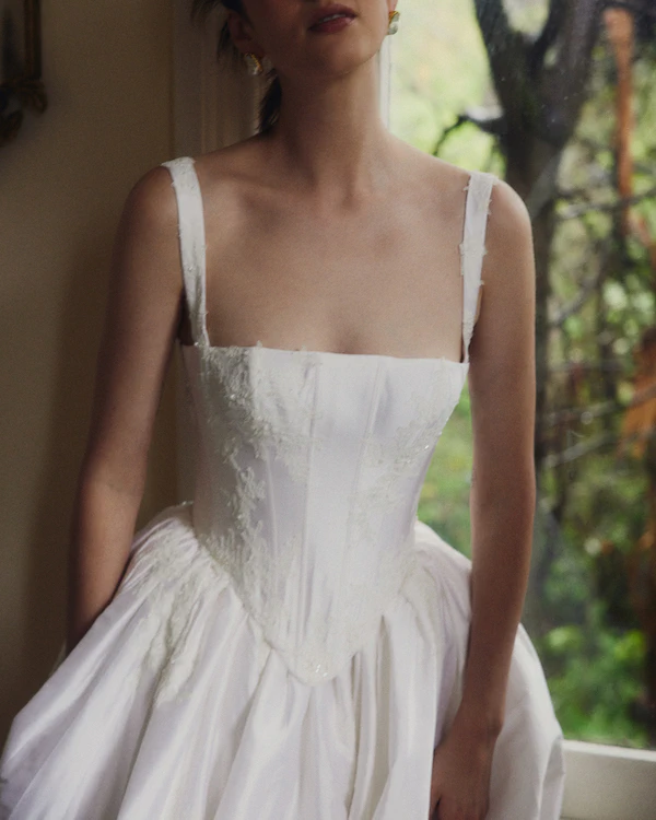 The Chicest Trends from the Fall '25 Bridal Collections