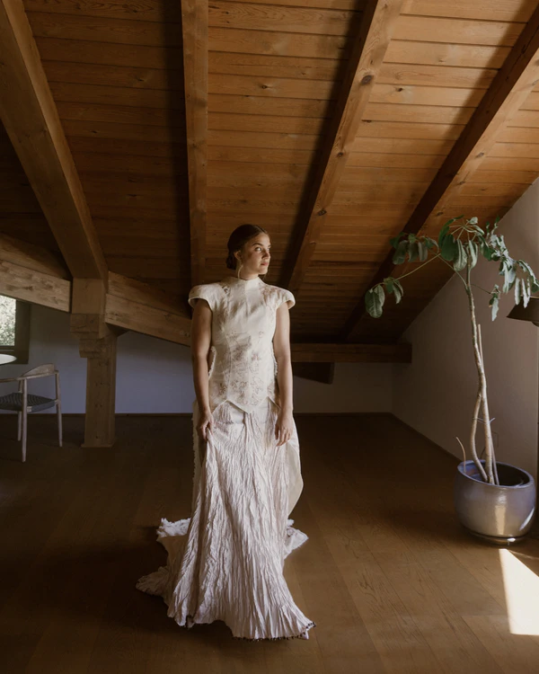 A Playful & Artistic Rural Wedding in Countryside of Madrid