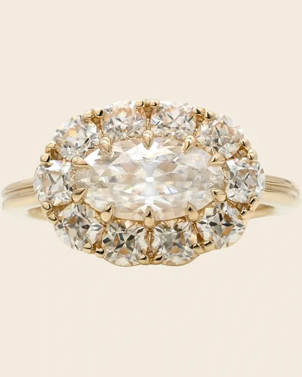 50 Iconic Vintage Engagement Ring Styles & Cuts