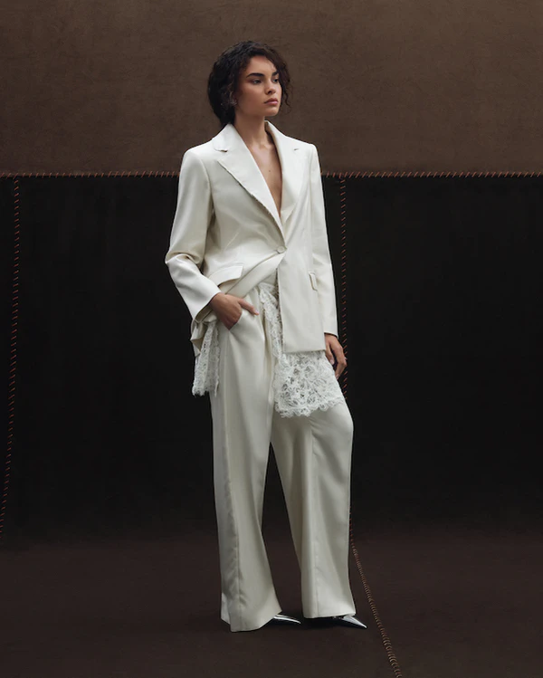 The Chicest Trends from the Fall '25 Bridal Collections