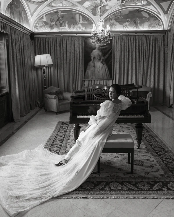The Luxury of Simplicity: How to Achieve Timeless Wedding Photography