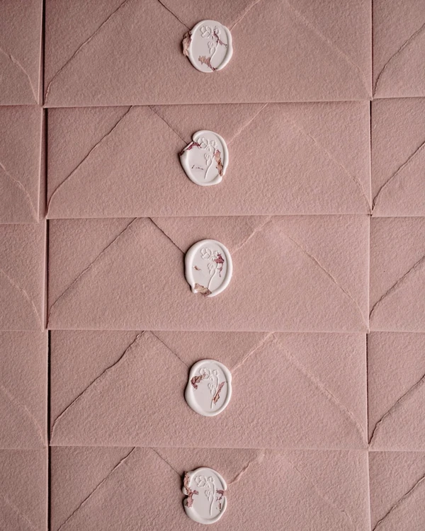40 Wax Seal Wedding Stationery Ideas