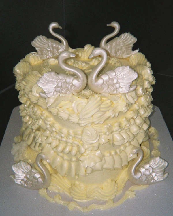 <a href="https://www.instagram.com/p/DWeBnrODDd-/?img_index=4">Groovy Bakes</a>