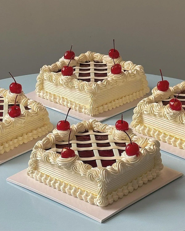 30 Creative Wedding Cake Ideas