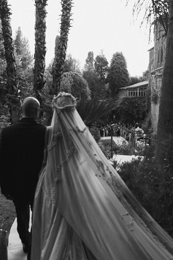 Vintage-Inspired Couture Takes Center Stage at This Chicly Curated Castle Wedding in Rome