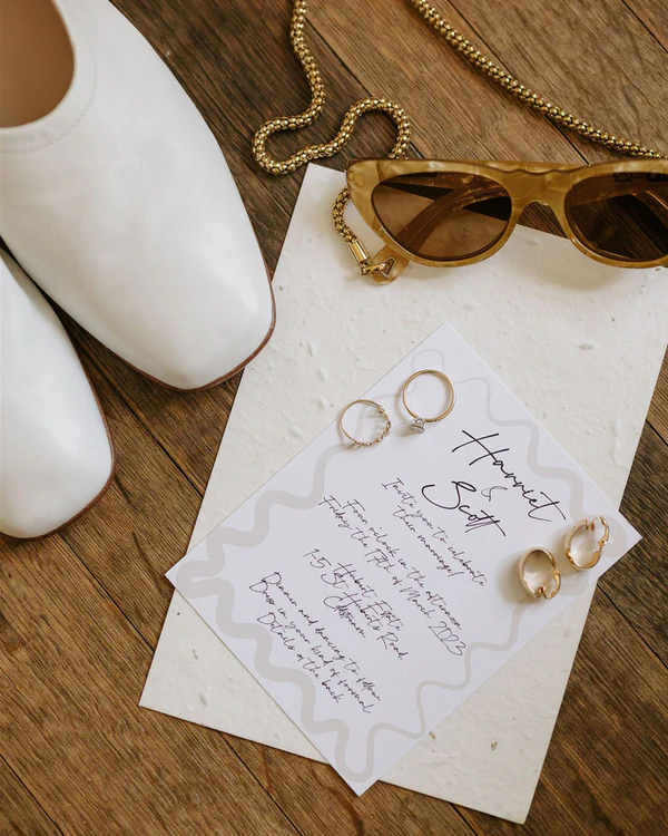 5 Benefits of Hiring a Professional Wedding Photographer