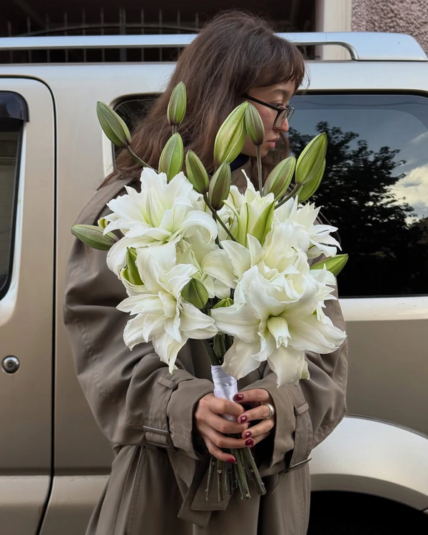 10 Flower Varieties Trending for 2026 Weddings