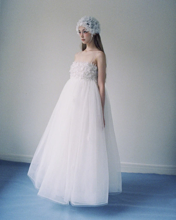 <a href="https://thewed.com/bridal/marrow">Marrow</a>