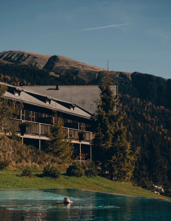 <a href="https://www.instagram.com/p/DX16BKPDA-3/">Forestis Dolomites</a>