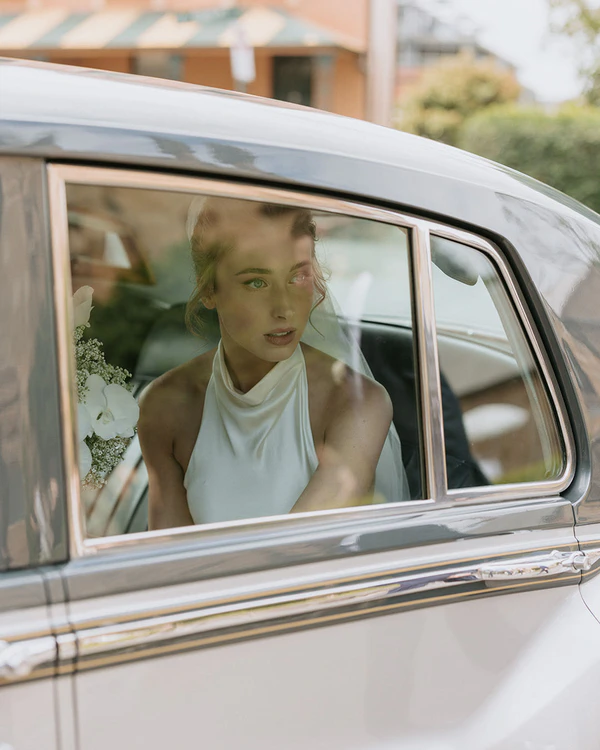 5 Benefits of Hiring a Professional Wedding Photographer