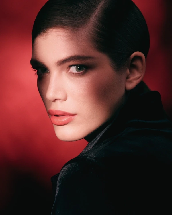 7 Iconic Nude Lipstics for a Bridal Look