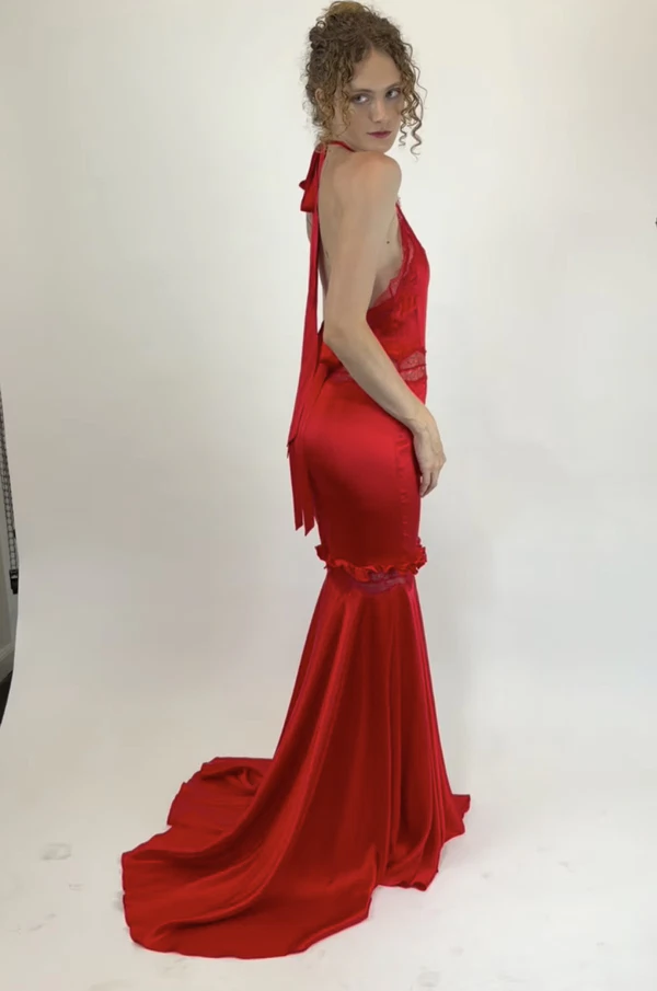 <a href="https://www.instagram.com/p/DdB9XetSF-Q/">The Kit Vintage</a>