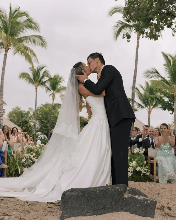 A Tropical Black-Tie Beach Wedding Weekend in Hawaii