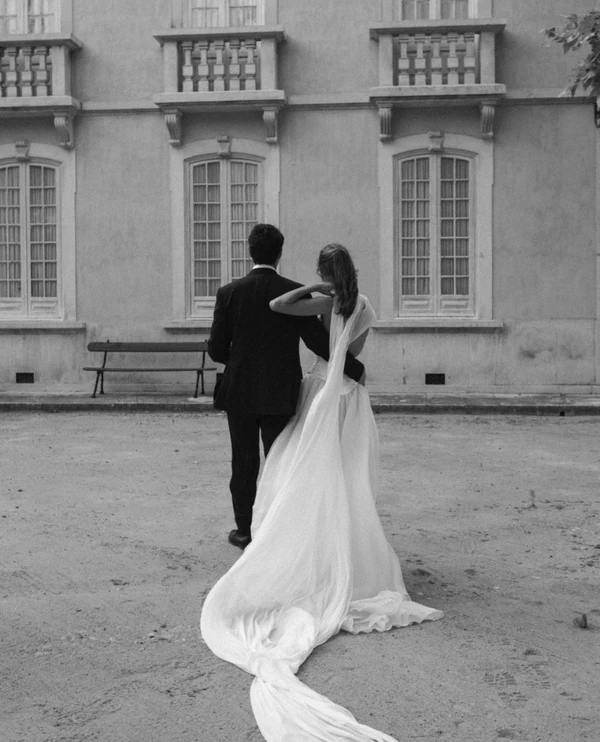 How to Choose a Wedding Date?