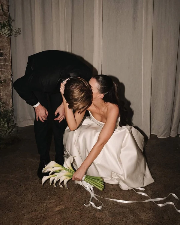 8 Heartfelt Tips for Writing Your Wedding Day Letter to the Groom — photo 1