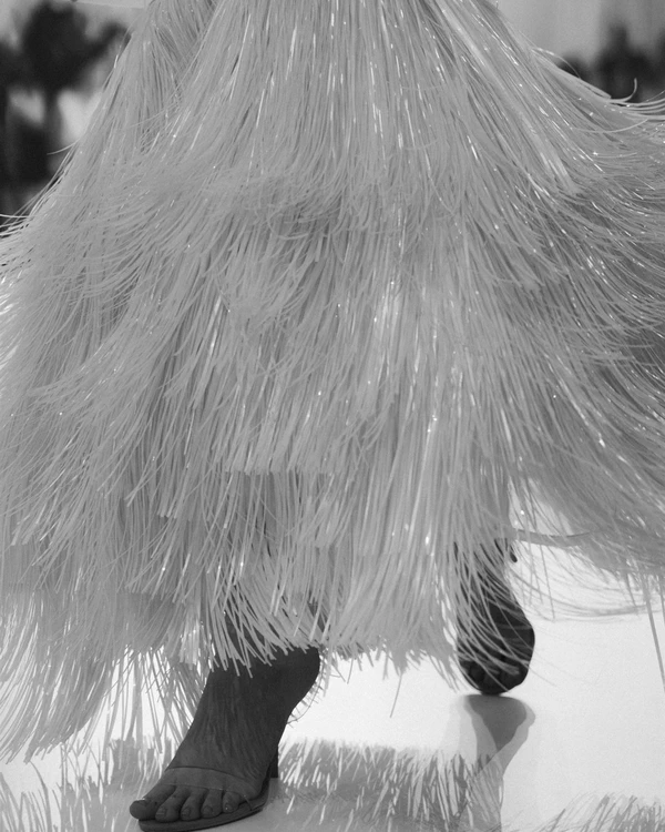 <a href="https://www.instagram.com/isabelsanchiscostura/">Isabel Sanchis</a>, Photography: <a href="https://www.instagram.com/tiposnet/">Tipos</a>