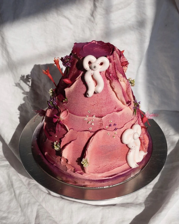 Pink Wedding Cakes & Desserts