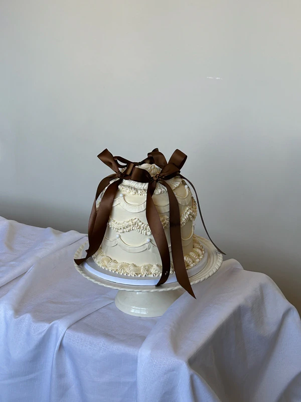 Kate Batter, wedding cakes & catering in Perth, Australia — portfolio photo 11