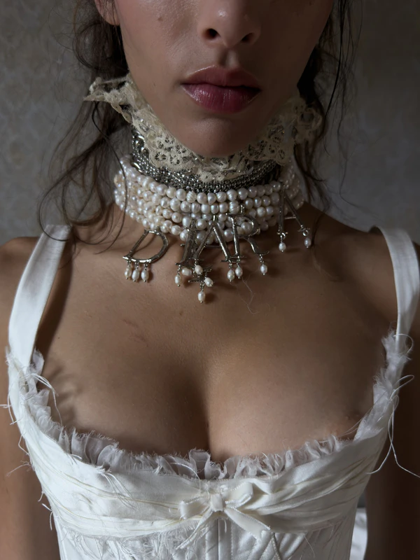 <a href="https://www.instagram.com/p/DbV4z_ACC-I/?hl=en&amp;img_index=4">Dilara Findikoglu</a>, Photography: <a href="https://www.instagram.com/pavelgolik/?hl=en">Pavel Golik</a>