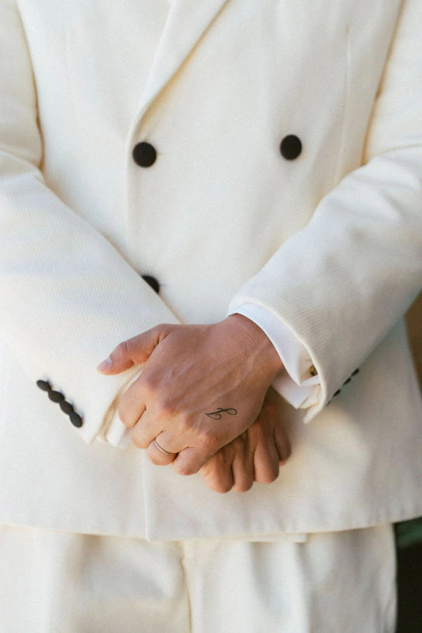 Influencer Jade Mitchell-Clyde's Chic Black-Tie Wedding in California's Gold Country