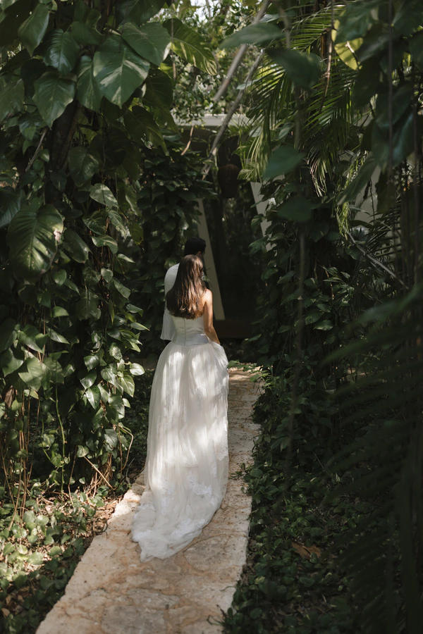 Lauren Alatriste, wedding photographers in New York, USA — portfolio photo 12