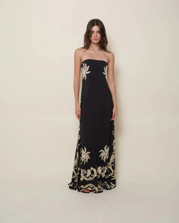 25 Stylish Dresses Perfect for a Chic Countryside Ranch Wedding