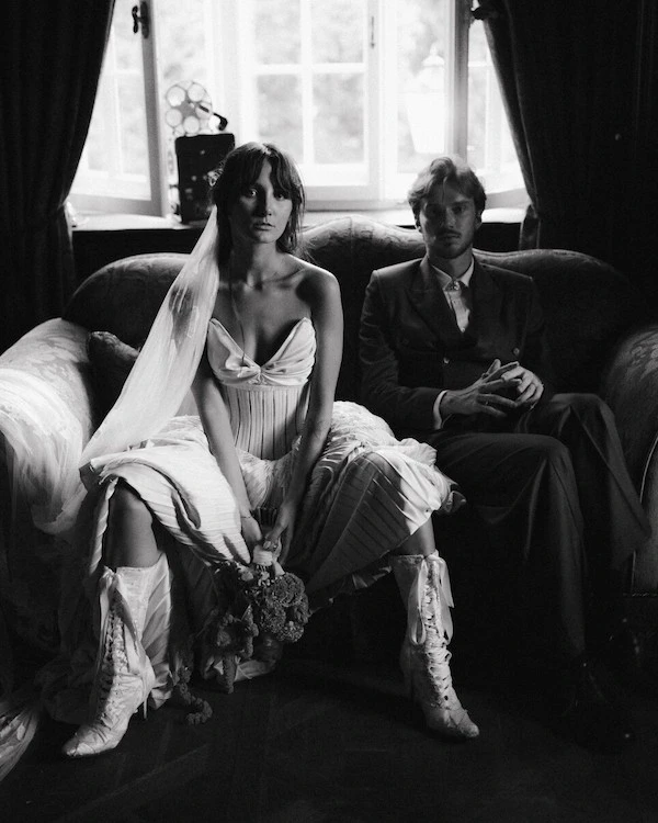 50 Must-Save Wedding Portrait Ideas for the Bride & Groom
