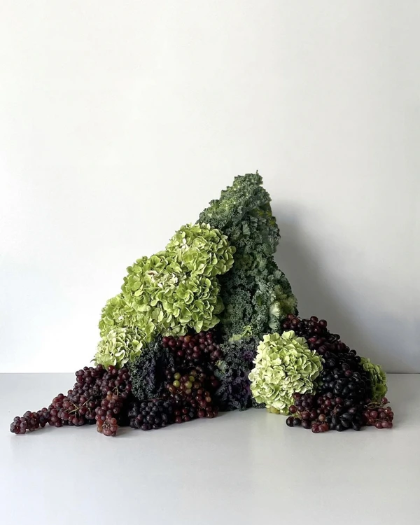 Trend: Overgrown Foliage Installations