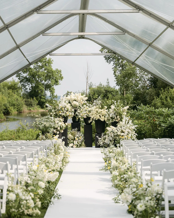 Real Wedding: Claire & Lawson — photo 2