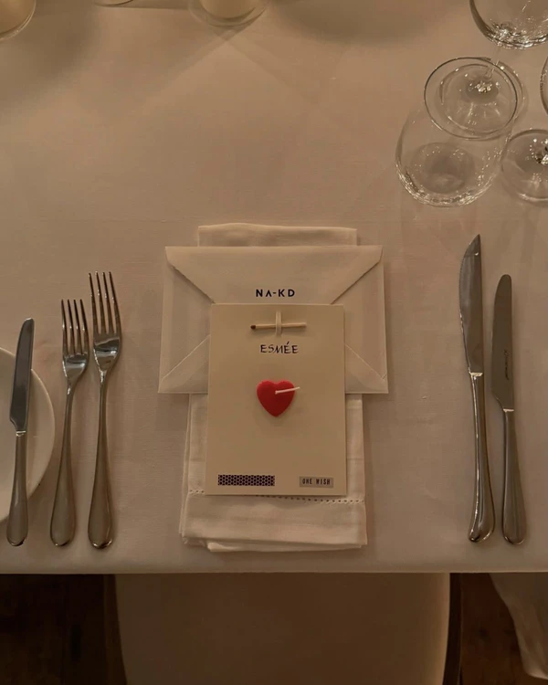 10 Major Wedding Stationery & Signage Trends for 2026