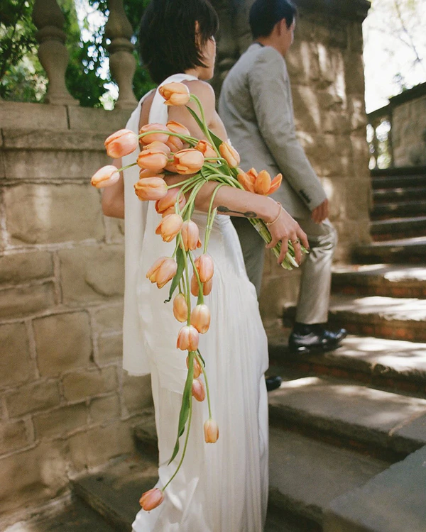 How to Plan a Micro-Wedding: 7 Expert Tips for an Intimate and Stylish Celebration