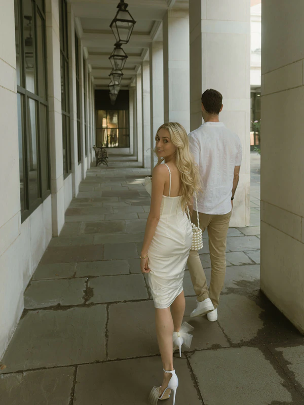 Ultra-Chic Editorial in the Theater — photo 18