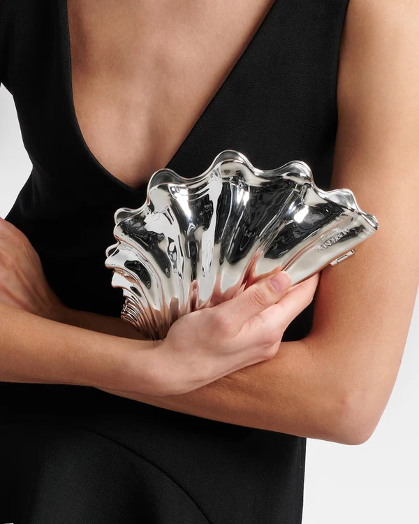 30 Fun & Novelty Clutch Ideas for the Bride Who Wants to Stand Out