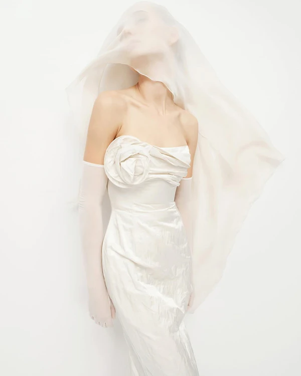 18 Chic Brands to Shop for Must-Have Bridal Accessories
