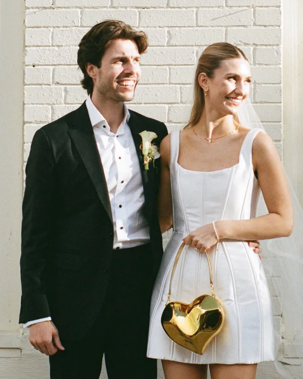 8 Expert Tips on How to Make Your Wedding Photos Feel Like ‘You’